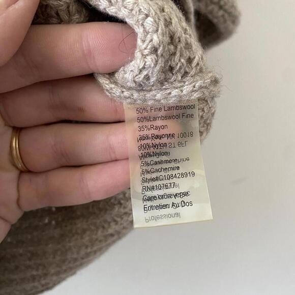 ALICE + OLIVIA beige tan lambswool cashmere knit sweater - Picture 7 of 7